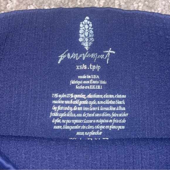 NWOT FP Movement Good Karma Ribbed Biker Shorts XS/S Navy - Picture 3 of 12